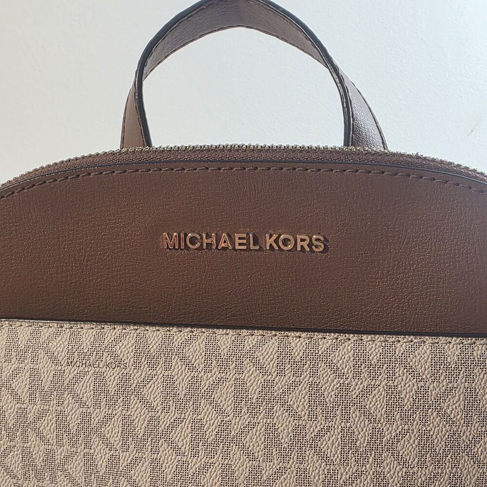 Michael Kors Emmy Large Backpack Signature Vanilla Acorn Designer Backpack Bag - Picture 7 of 7